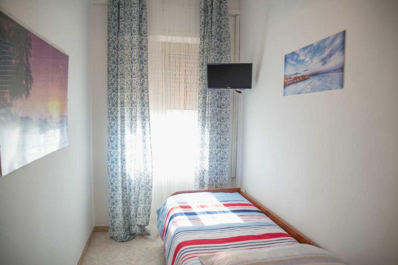 B&B Calypso Lido di Ostia Kültér fotó